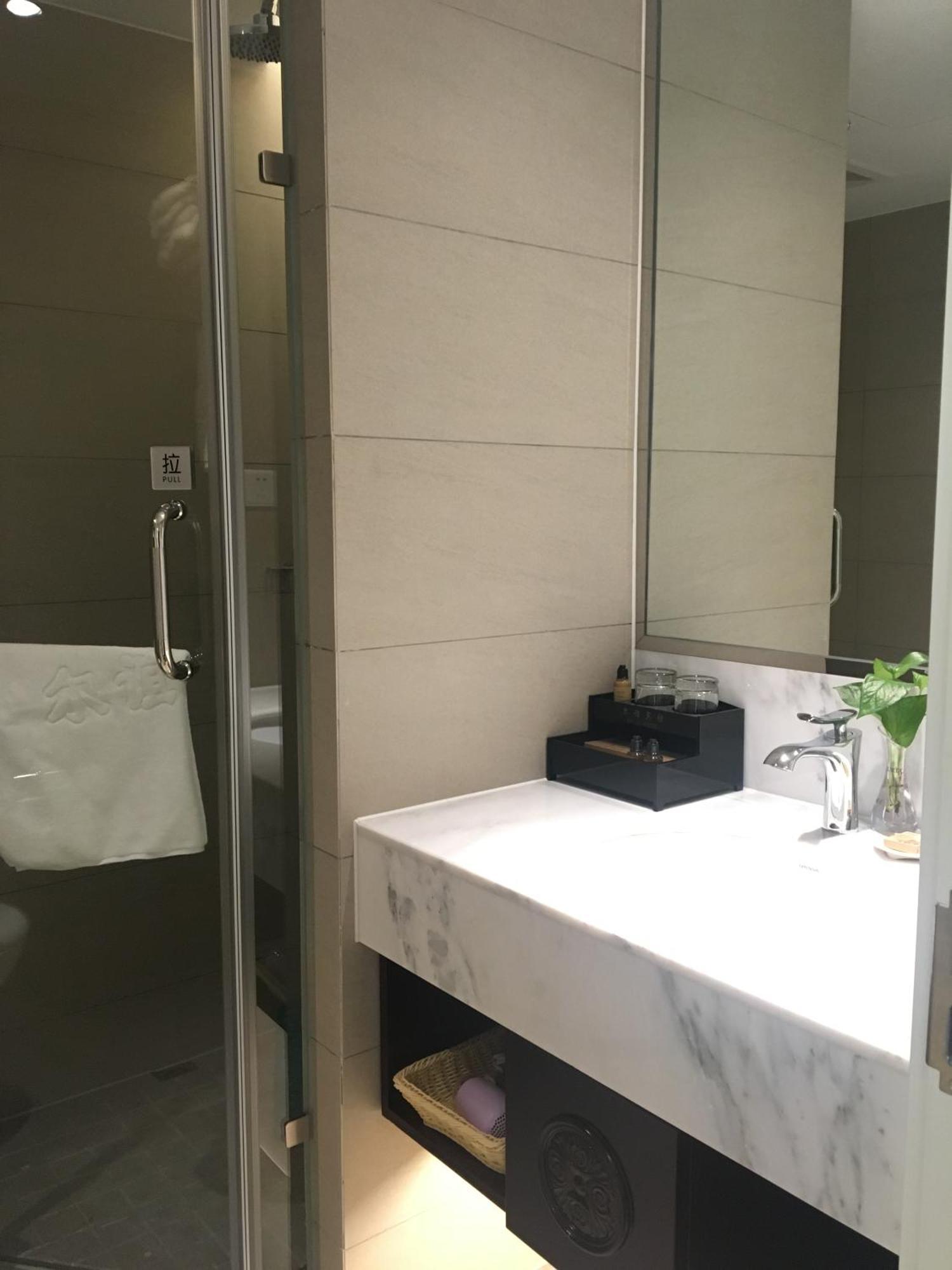 Eryi Hotel Shanghai Luaran gambar